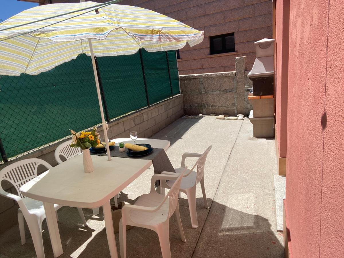 La Casita Alere En Playa Carnota Con Patio Y Barbacoa Exterior foto